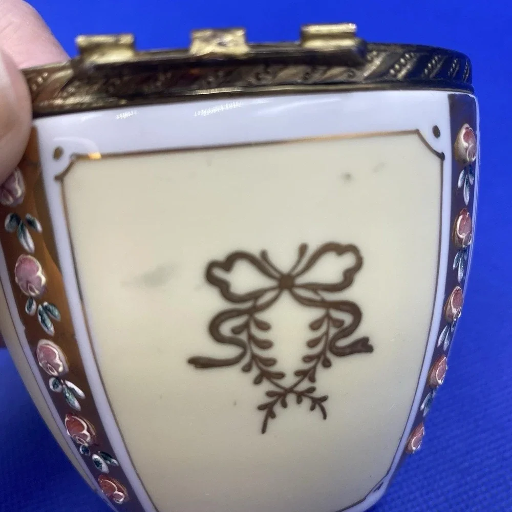 Vintage Vanity Box Ardalt Lenwile Porcelain Floral 5